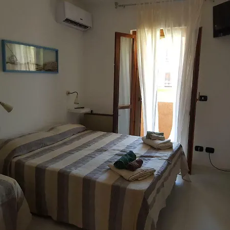 Casa Vacanze Valentina Porto Conte Exterior foto