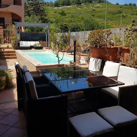 Casa Vacanze Valentina Porto Conte Exterior foto